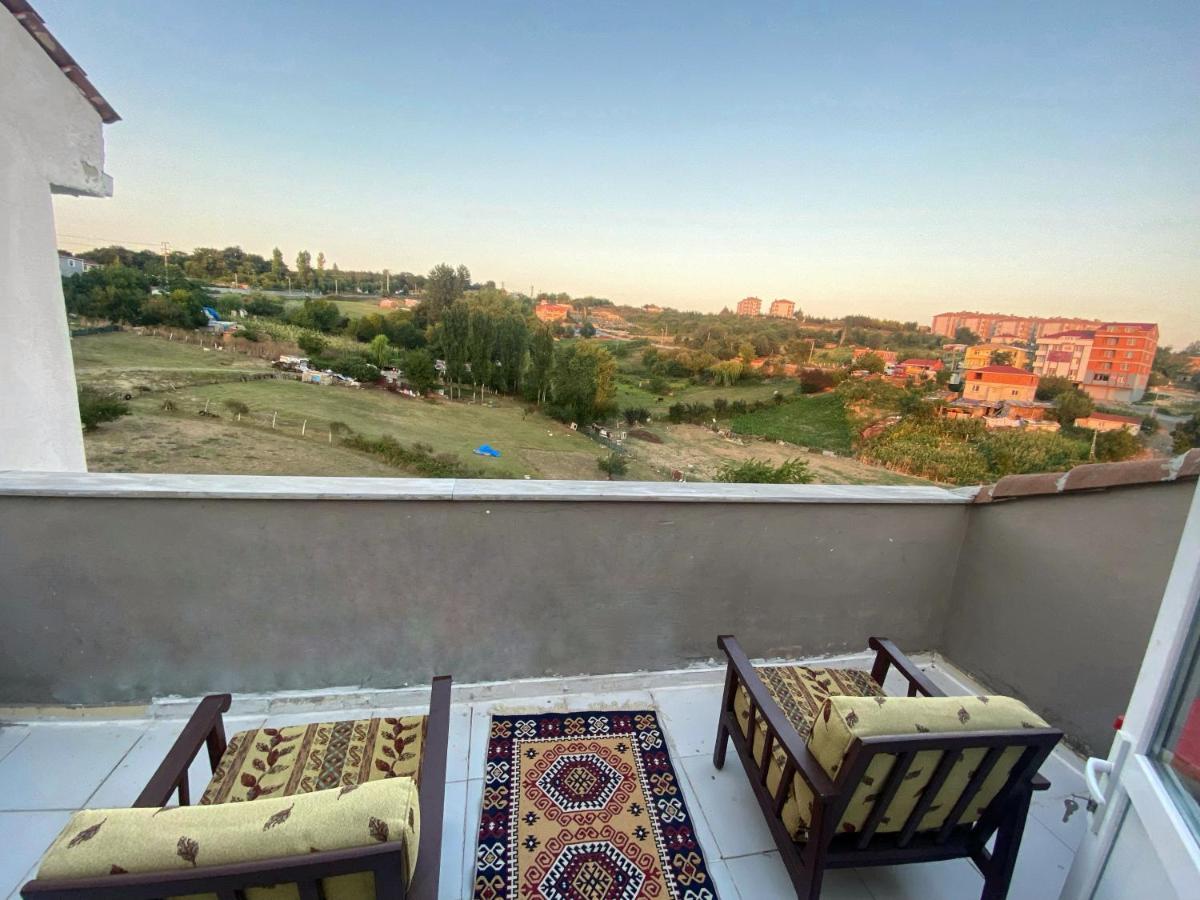 شقة Cozy House Near The Airport Arnavutkoy المظهر الخارجي الصورة