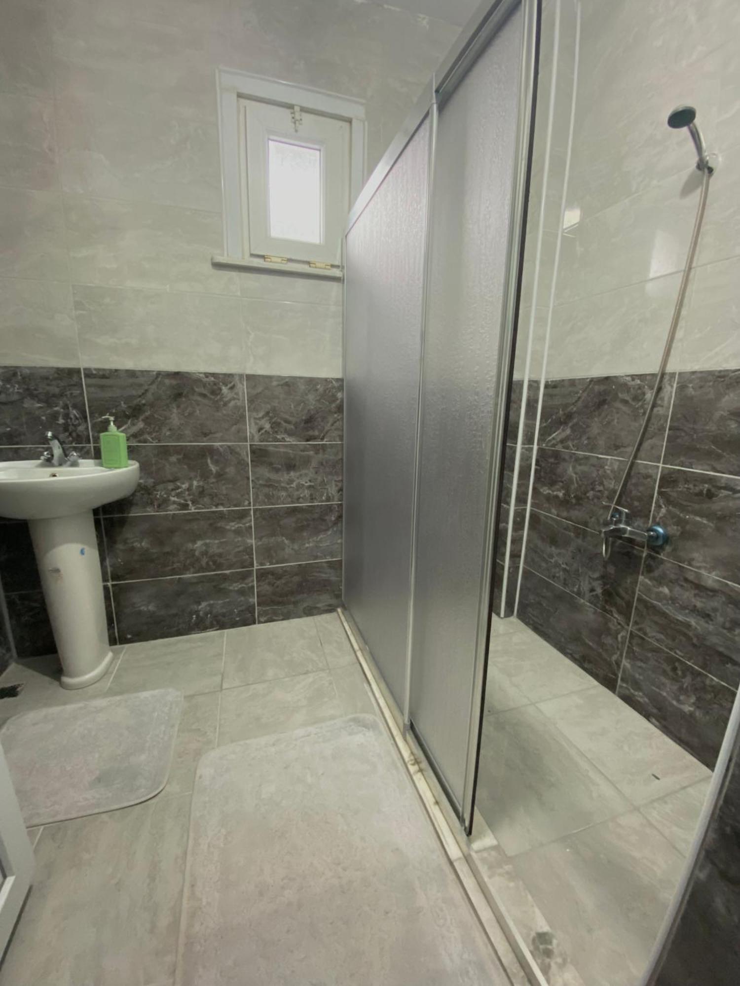 شقة Cozy House Near The Airport Arnavutkoy المظهر الخارجي الصورة